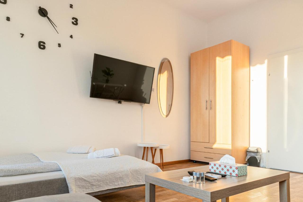 Joyful 2Br Apt. @ Millenium Tower And The Danube Wien Eksteriør bilde